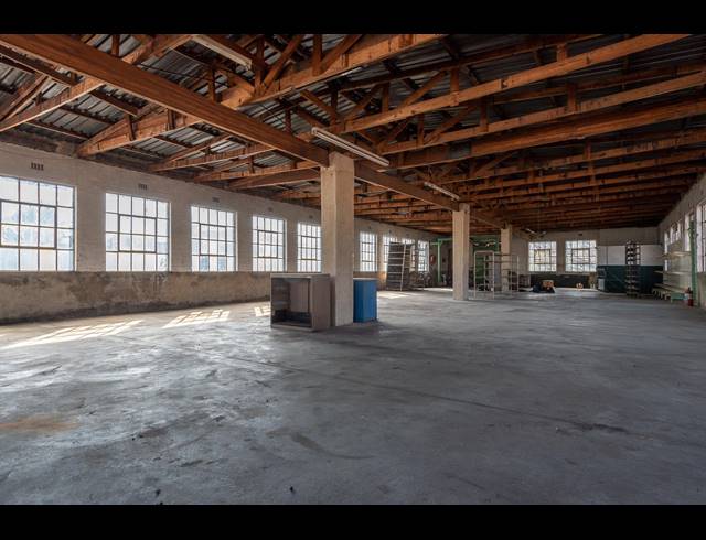 370M² WAREHOUSE FOR SALE IN JEPPESTOWN